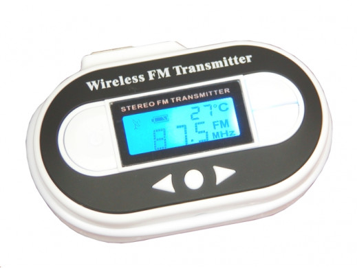 Transmiter FM Z wyświetlaczem LCD