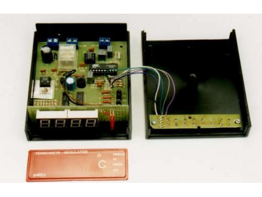J-202 Mikroprocesorowy termometr-regulator