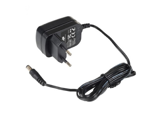 Zasilacz impulsowy 5V 2A wtyk 5,5/2,1mm AK-TB-22 Akyga