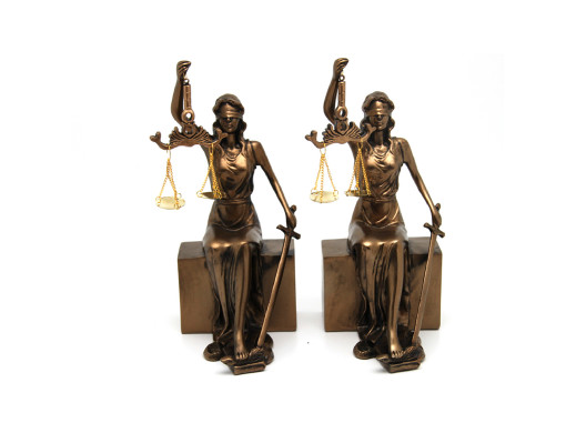 Figurki Temida Para 2szt Siedząca Waga Miecz Brązowe Podpórki do Książek, Queen Isabel

